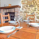 2 Bedroom In Passais-villages Feriehus *
