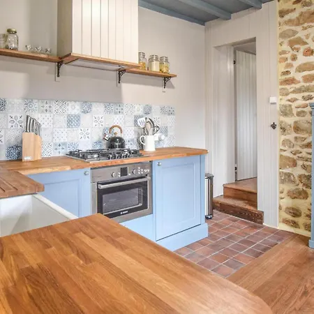 Gorgeous In Passais-villages Feriehus