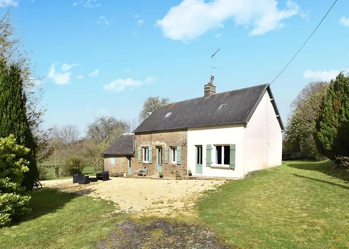 펜션 Gorgeous In Passais-villages Saint-Siméon